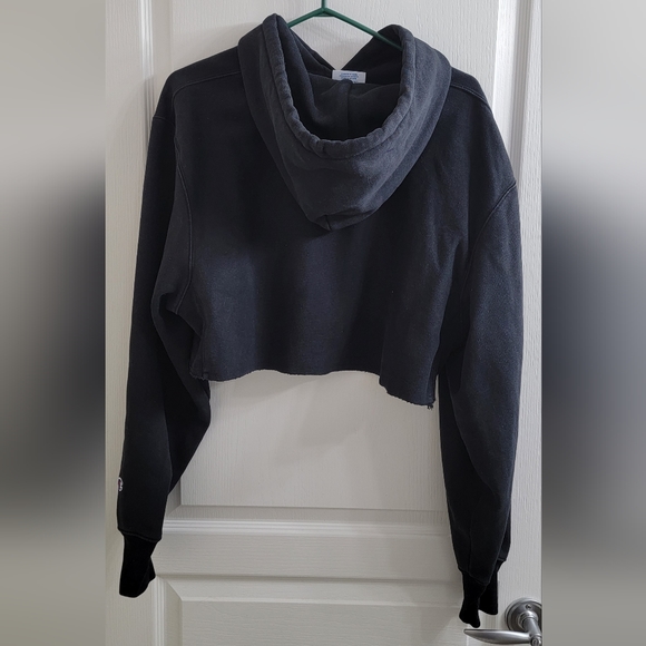 Champion Reverse Weave Cropped Hoodie - Picture 2 of 3